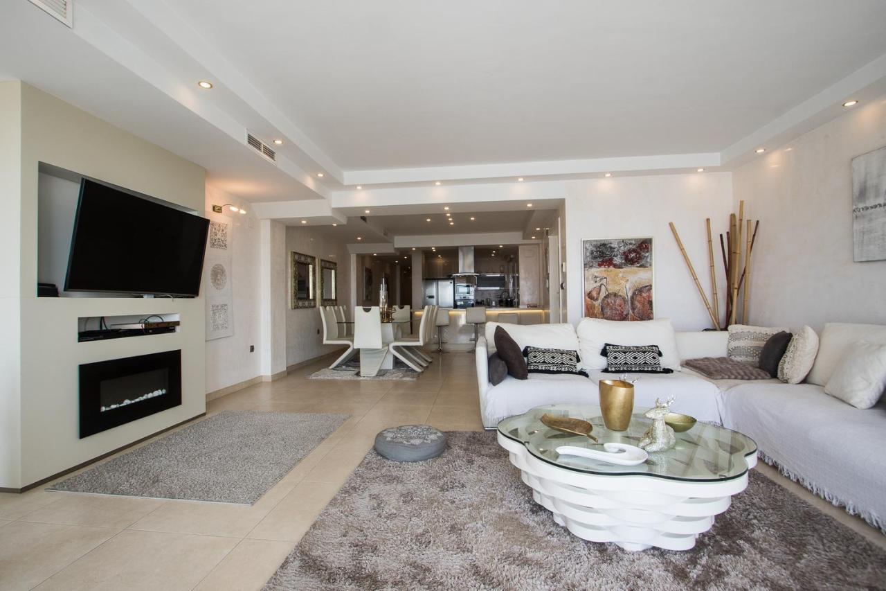 First Line Luxury Apartments Alicante Extérieur photo