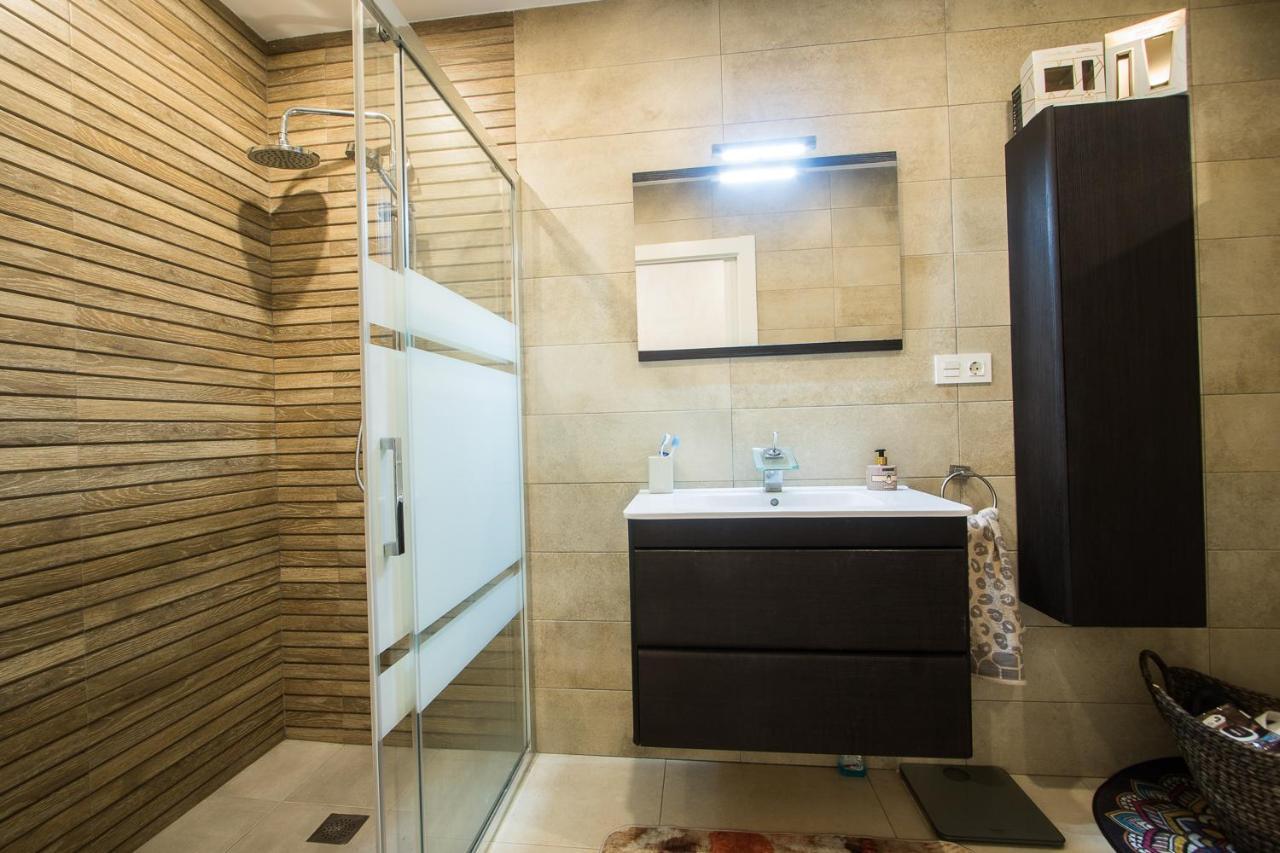 First Line Luxury Apartments Alicante Extérieur photo